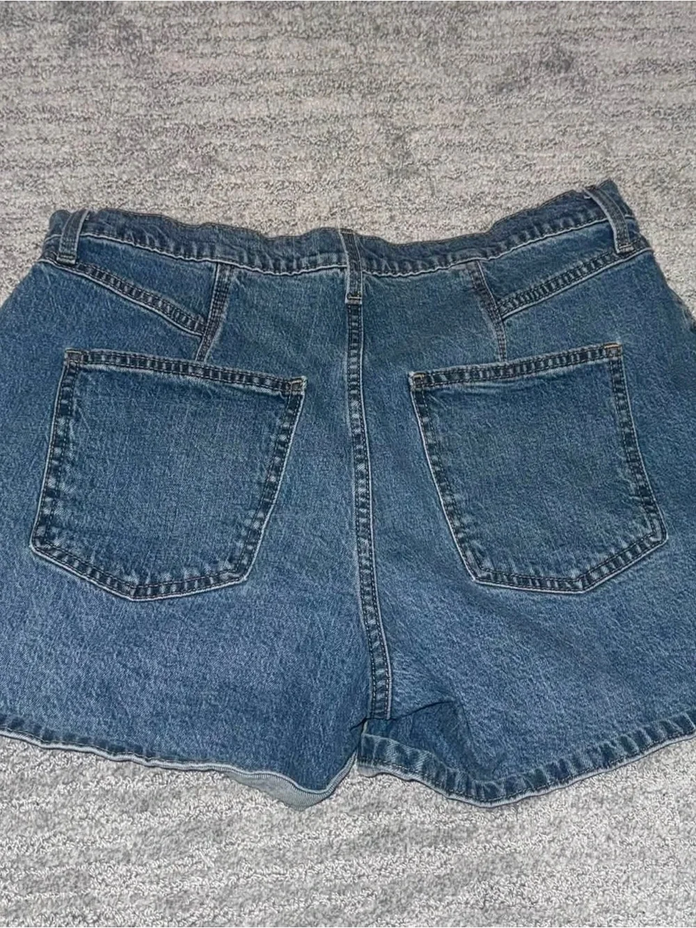Universal Thread Medium Blue High-Rise Denim Shorts